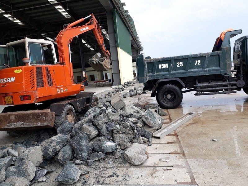 San lấp mặt bằng giá rẻ tại quận 4